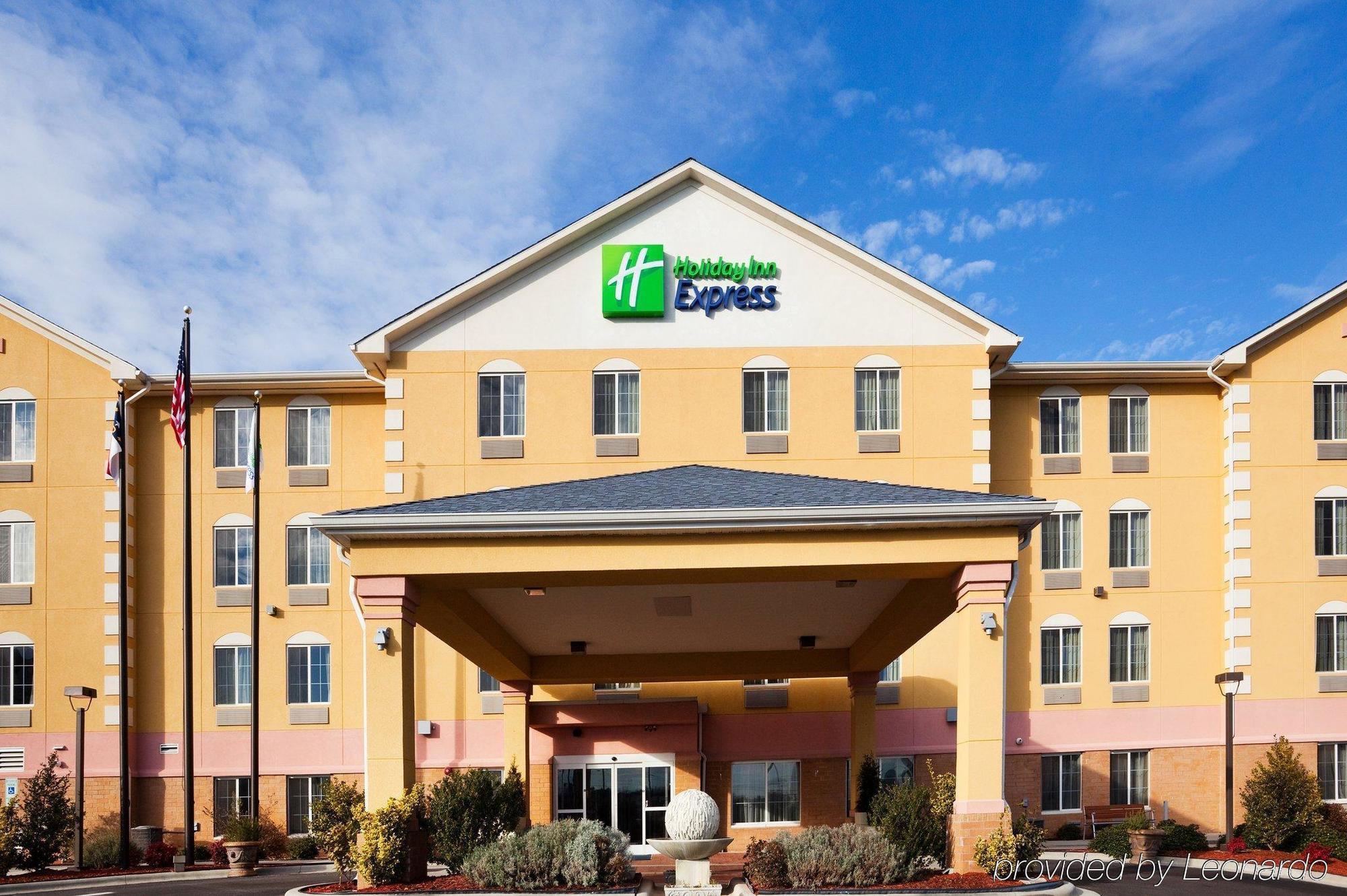 Holiday Inn Express Charlotte West - Gastonia, An Ihg Hotel Экстерьер фото