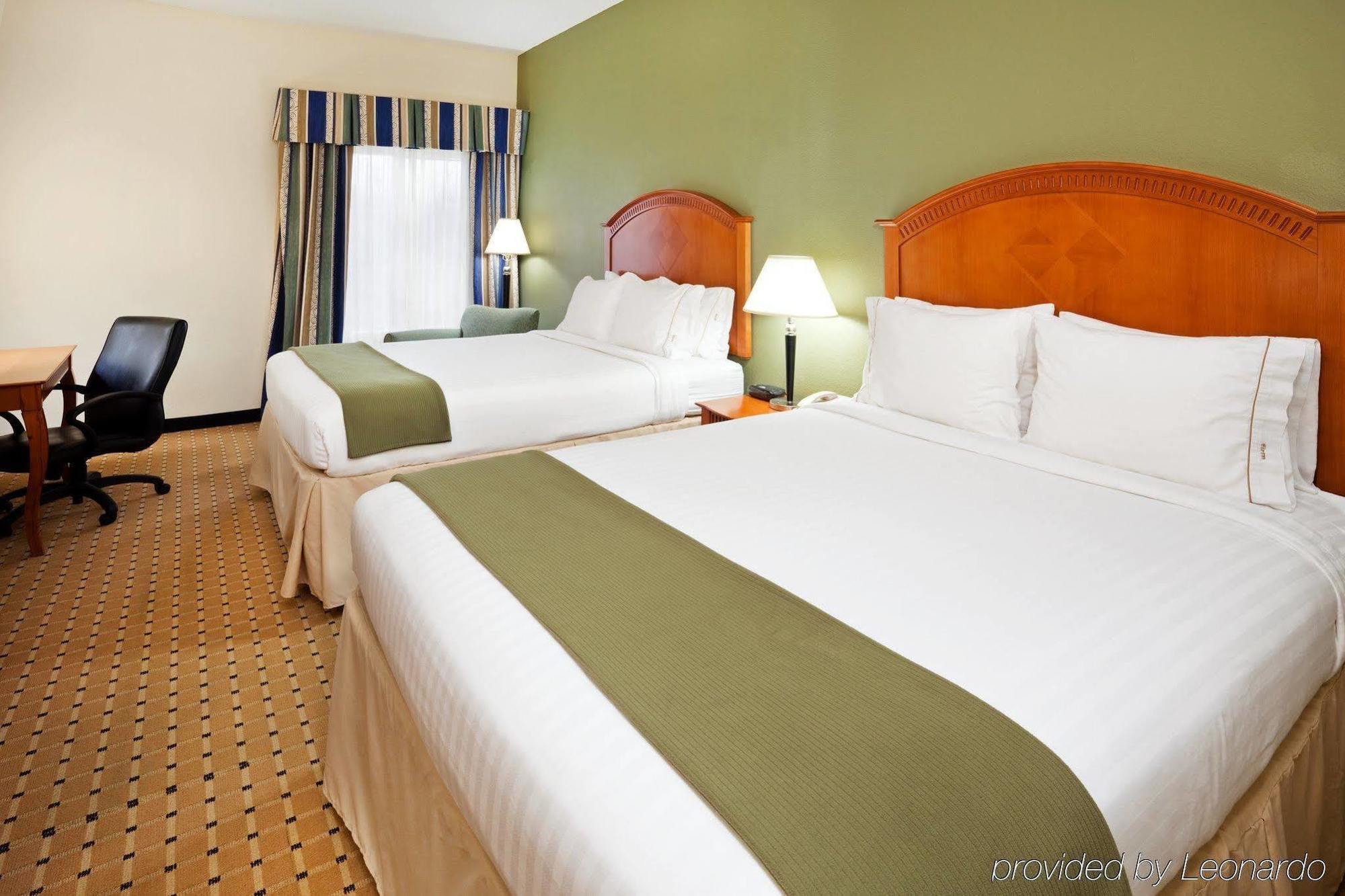 Holiday Inn Express Charlotte West - Gastonia, An Ihg Hotel Номер фото